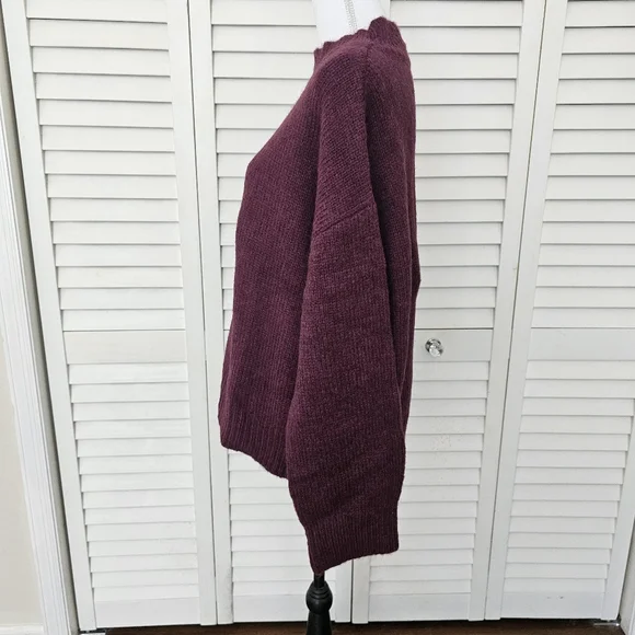 Nasty Gal Burgundy Sweater Size M Mock Neck Relaxed Fit Knit Warm NWT - Picture 7 of 13